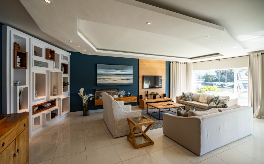 7 Bedroom Property for Sale in Royal Alfred Marina Eastern Cape